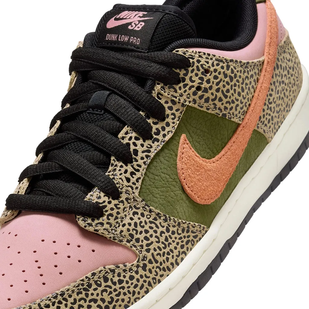 Versatile use Nike SB x Arts & Rec Dunk Low Pro