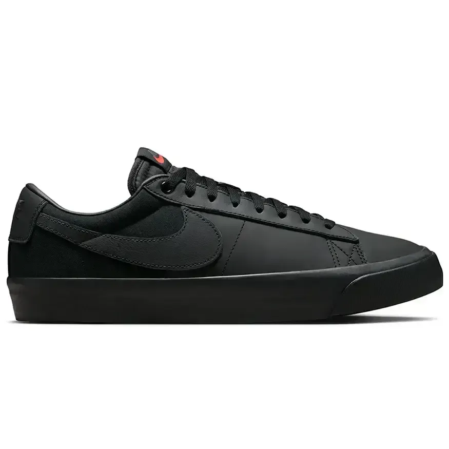 Nike SB Zoom Blazer Low Pro GT ISO Shoes Stretchable Material Street Comfort