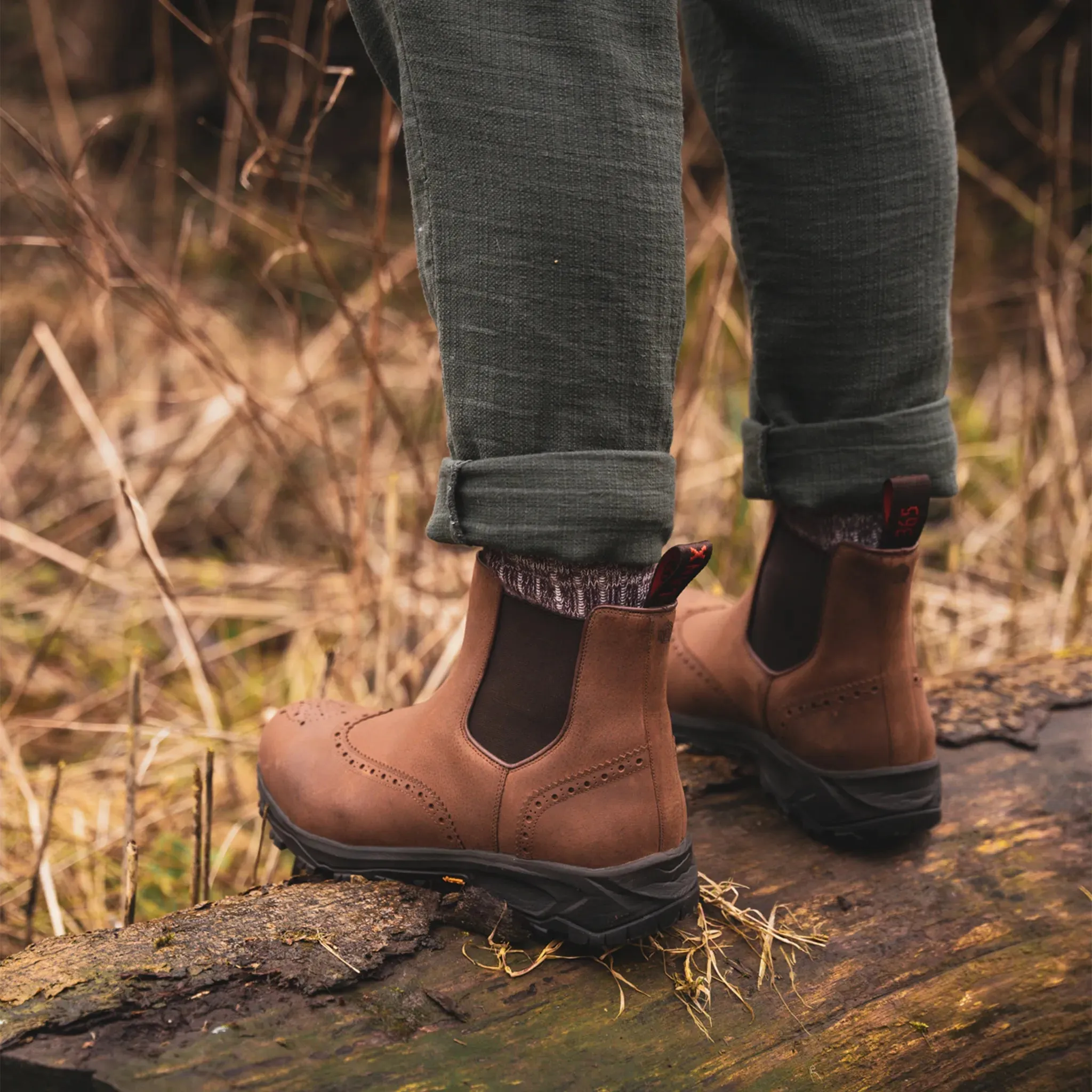 Non Slip MALHAM // ACACIA DISTRESSED
