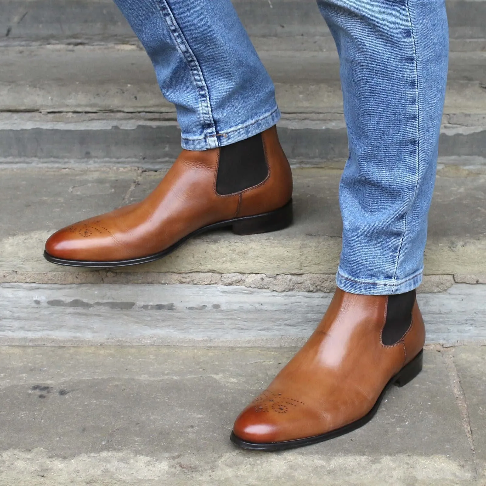 Stirling Brogue Chelsea Light Tan Soft Soles Music Festival