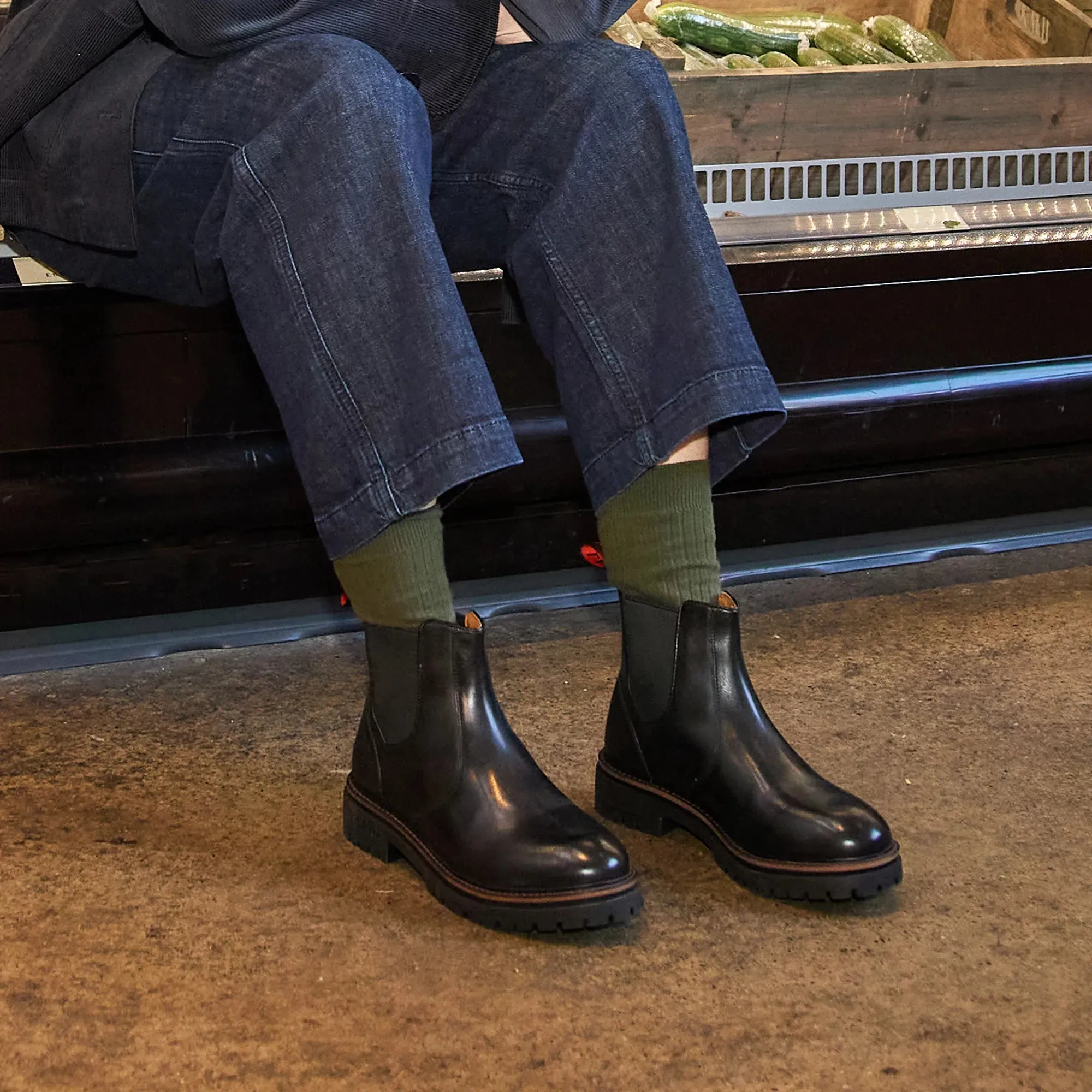 REED / BLACK Refined Look