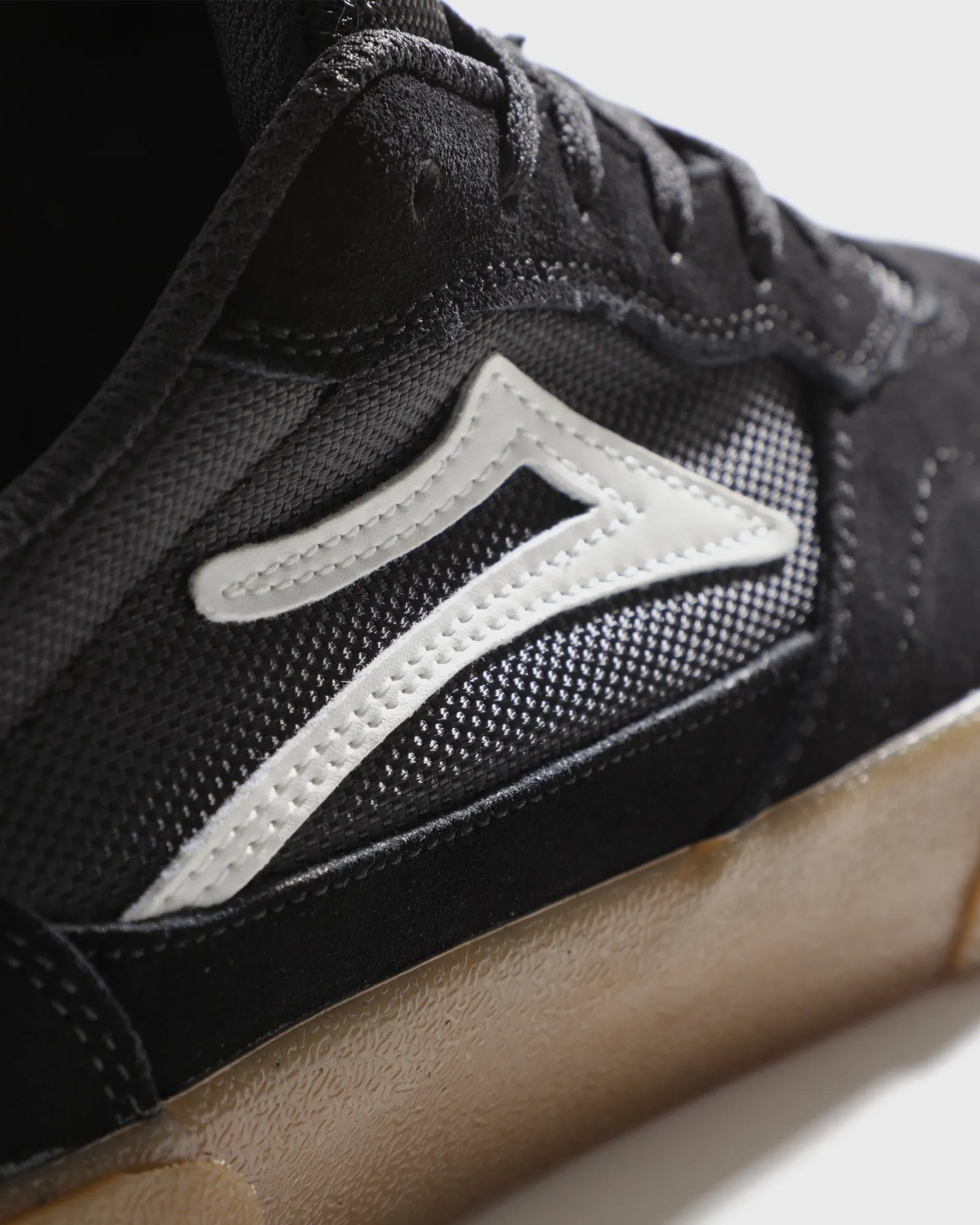 Angel Glow Cambridge - Black/Gum Suede