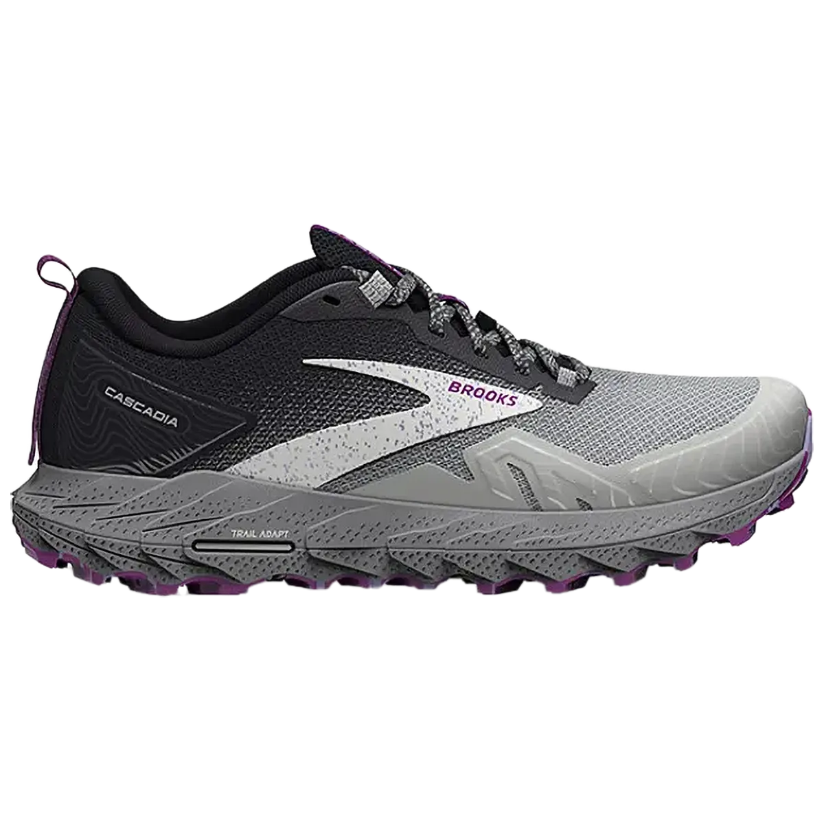 running in a river area shoes Women's Cascadia 17