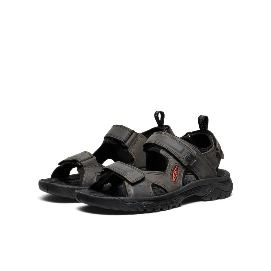 Comfort arch Motion design aids explosive steps and fast changes Men's Targhee III Open Toe Sandal  |  Grey/Black