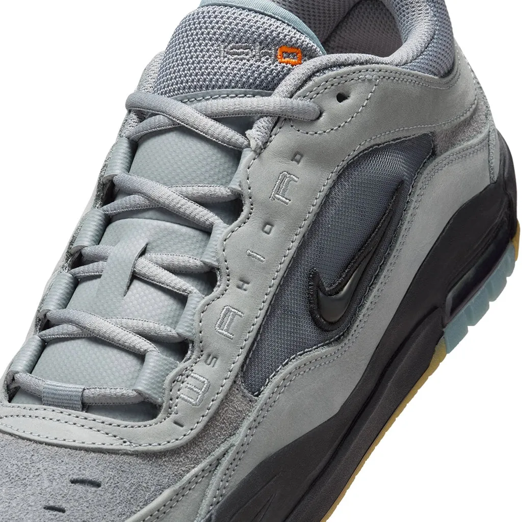 Casual Everyday Nike SB Air Max Ishod ISO Shoes