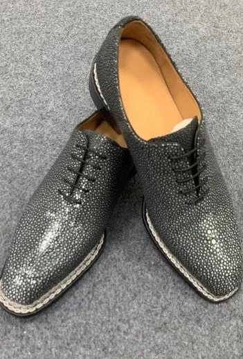 Style: King II-Grey Daily Comfort Gloss Finish