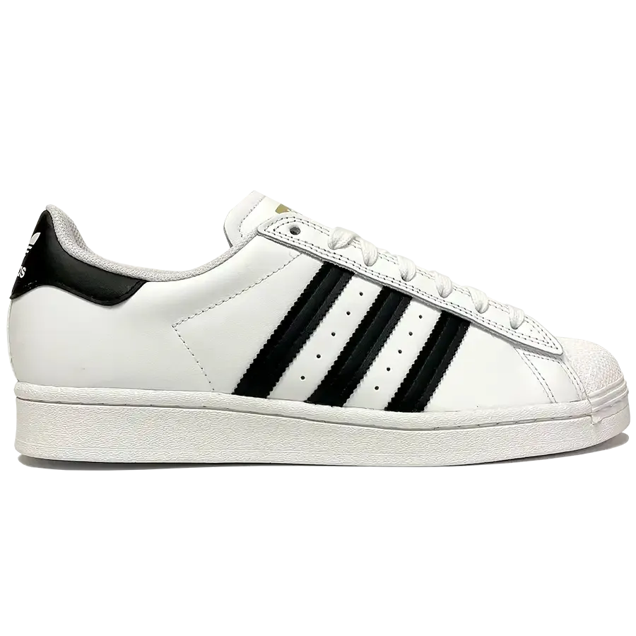 Clean Ride Active Grip Adidas Skateboarding Superstar ADV Shoe