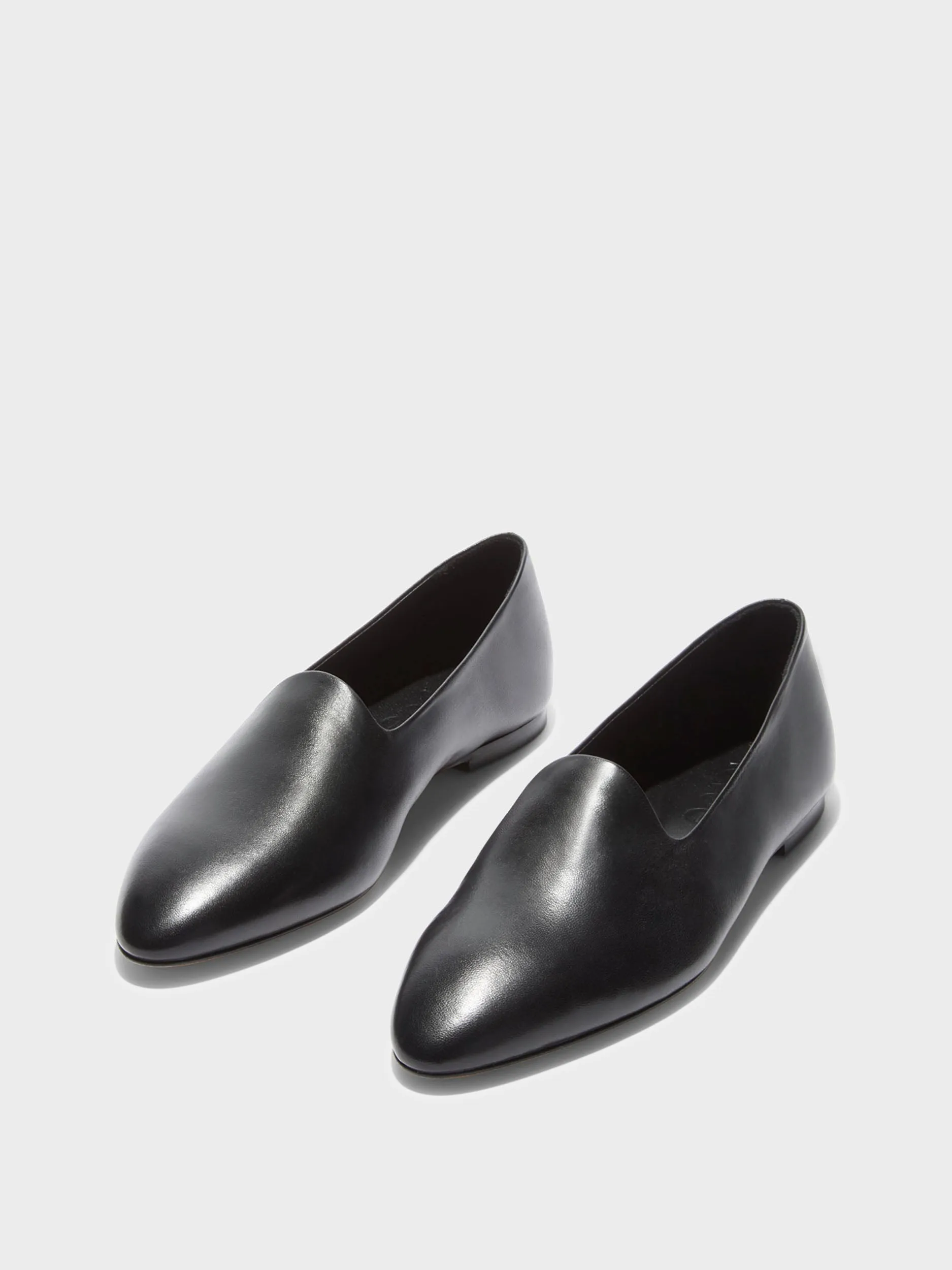 Two-Tone Design Durable Leather Vanna Almond-Toe Loafers