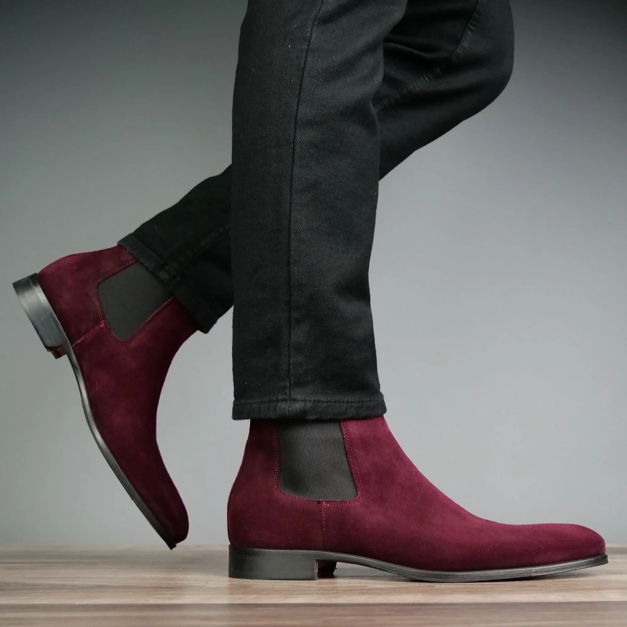 Urban Explorer Travel Ready Look Eastwood Chelsea Boot Burgundy Suede