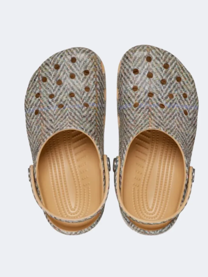 Flexible Sole Crocs Classic Tweed Clog Kids-Unisex Lifestyle Slippers Wheat