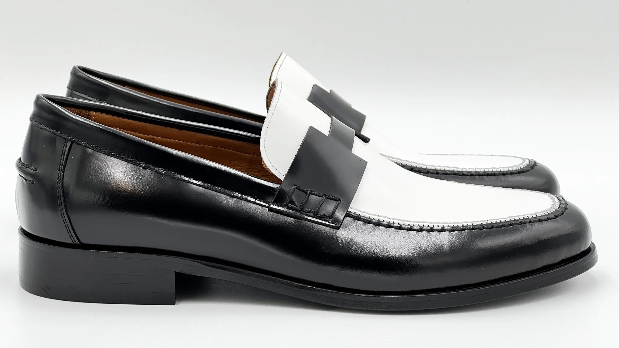 Soft Move Style: 38154-Black/White