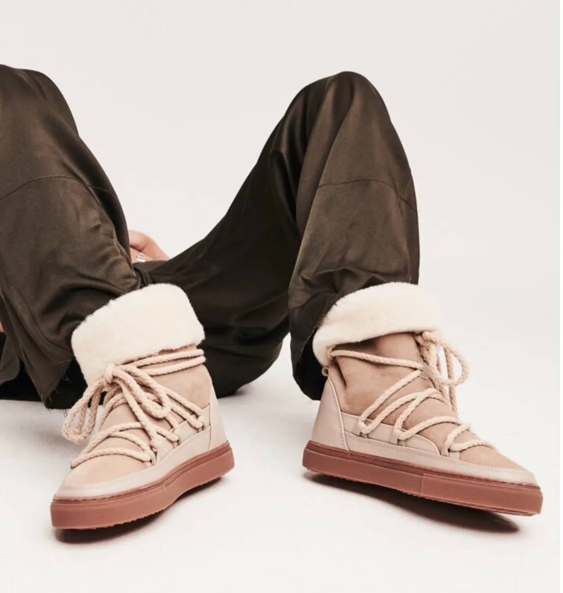 Winter Ready Boots INUIKII Sneaker Classic High Beige Boots