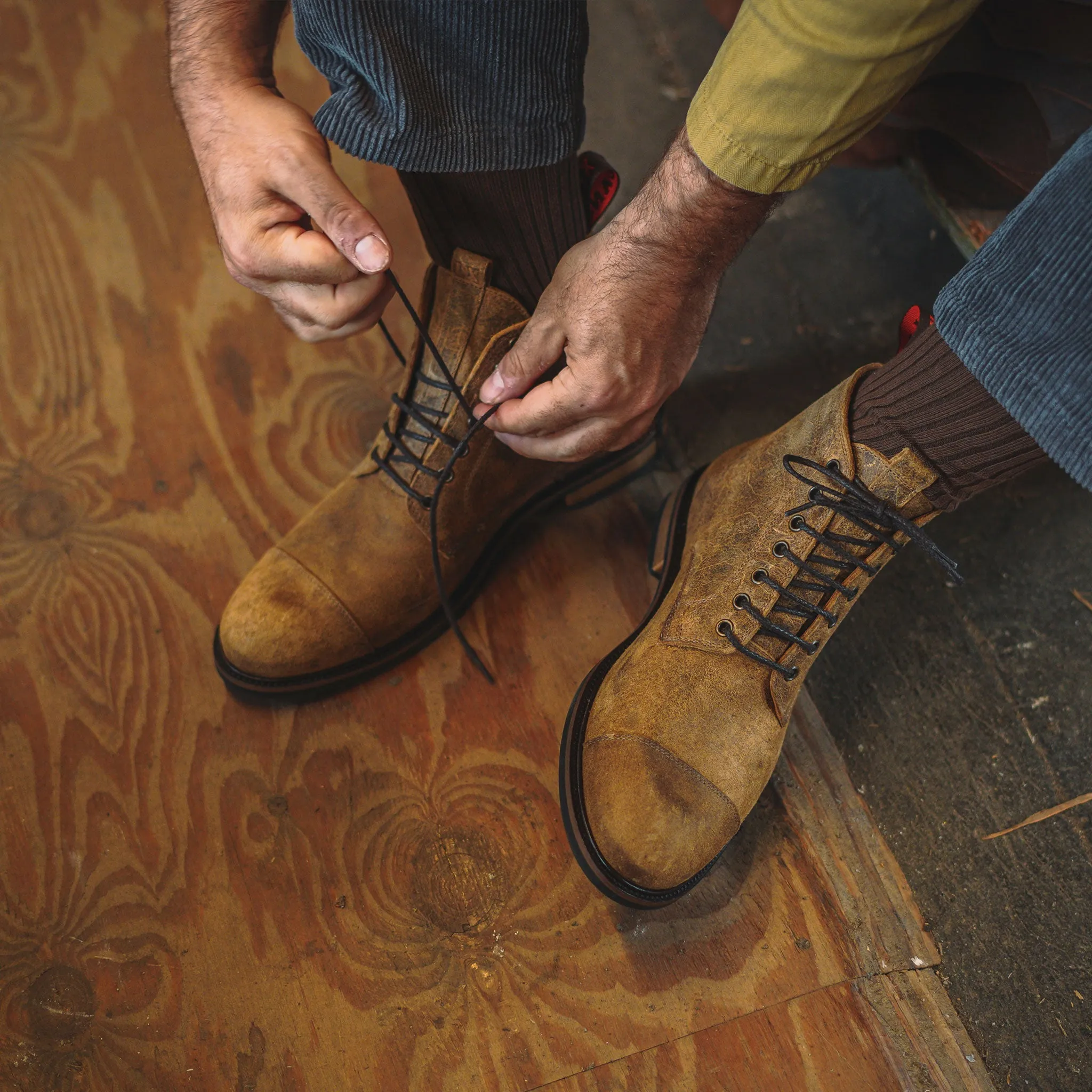 Subtle Line TASKER // TEAK