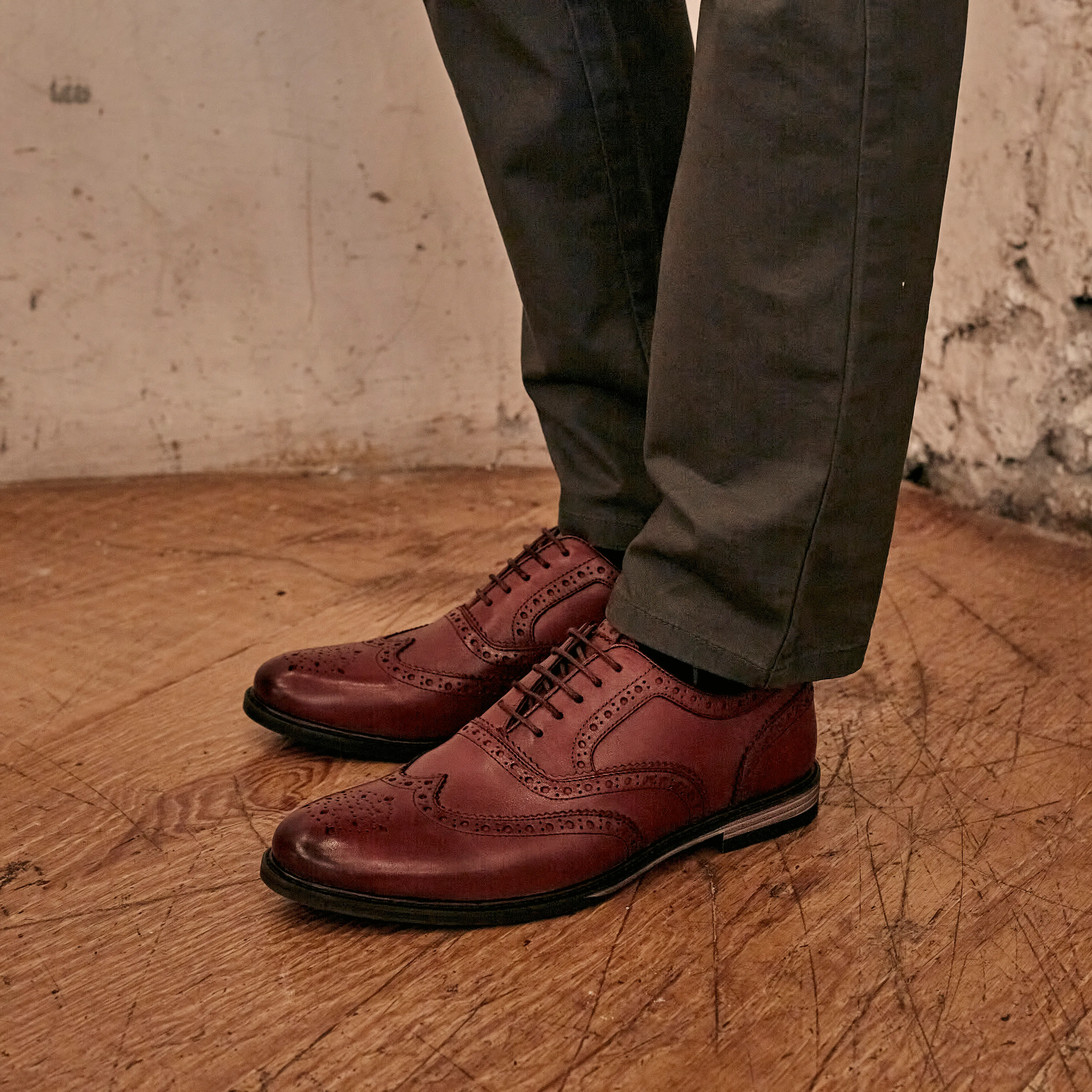Leather Fit Shoes Comfort Look Shoes SHIREBURN // OXBLOOD