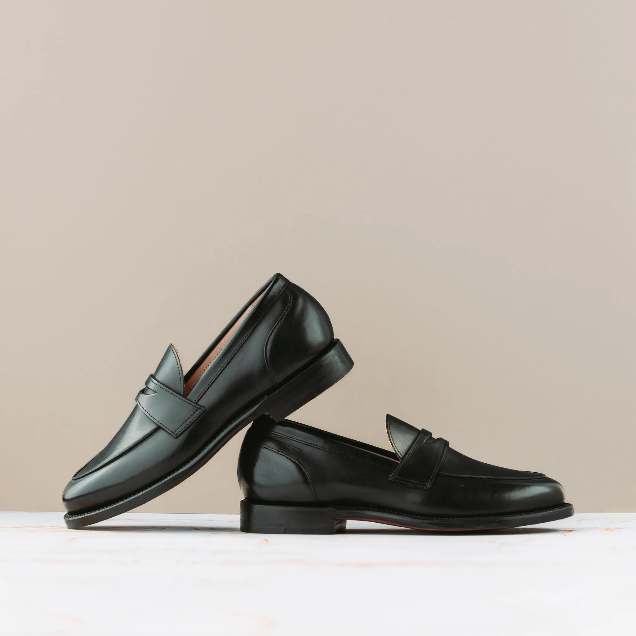 Relaxed Fit Shoes Trail Lane Clara Penny Loafer Black Calf