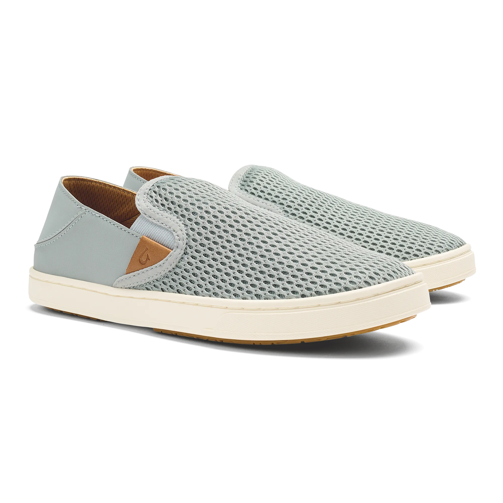 Pehuea - Pale Grey Travel Walk