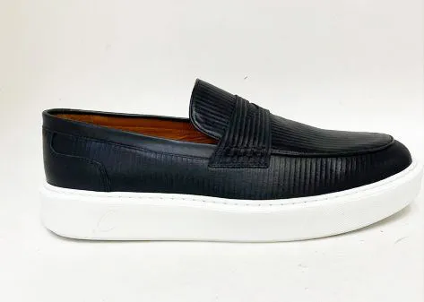 Style: 811200-Black Court Fast Anti Slip