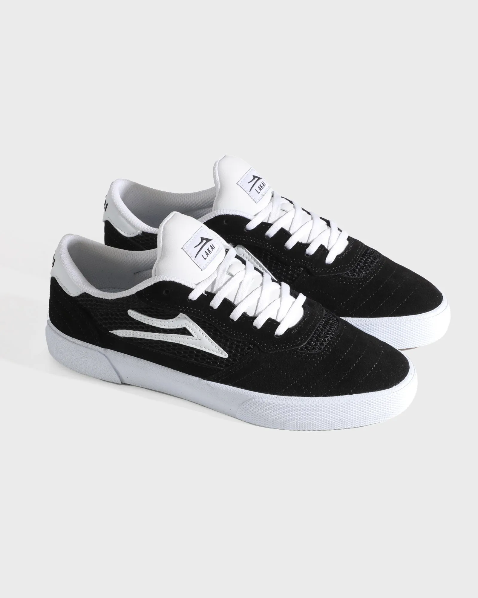 Chic Fit Cambridge - Black/White/White Suede