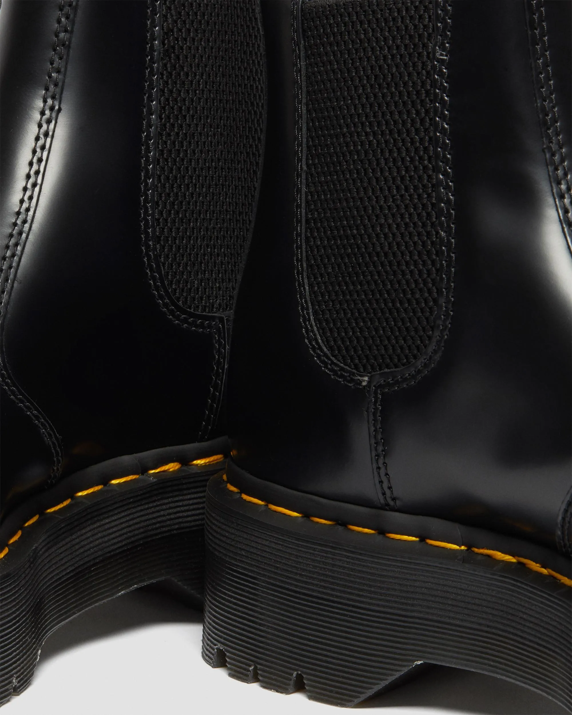 Comfy Walk Boots Style Icon 2976 Quad Polished Smooth Leather Boots