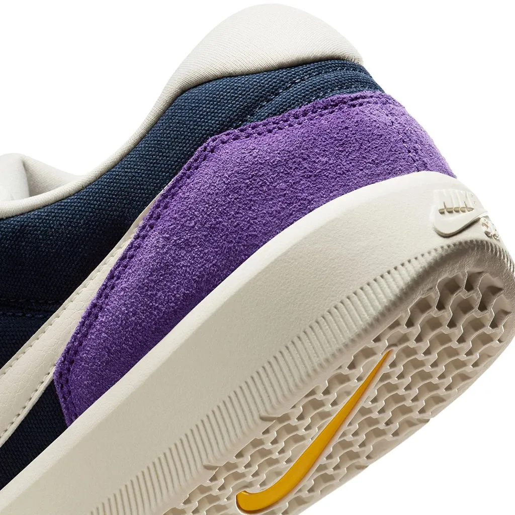 city lights Quick Turn Nike SB Force 58