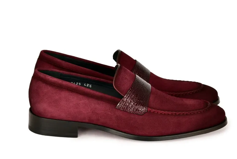White Clean Padded Style: 7425S-Burgundy