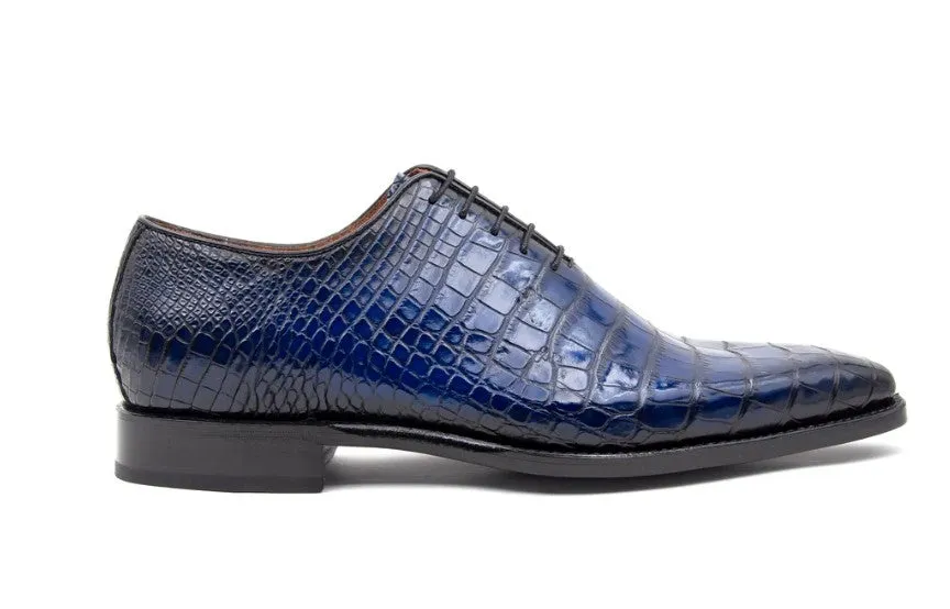 Style: Jason-Alligator Navy Move Bold Island Vibe