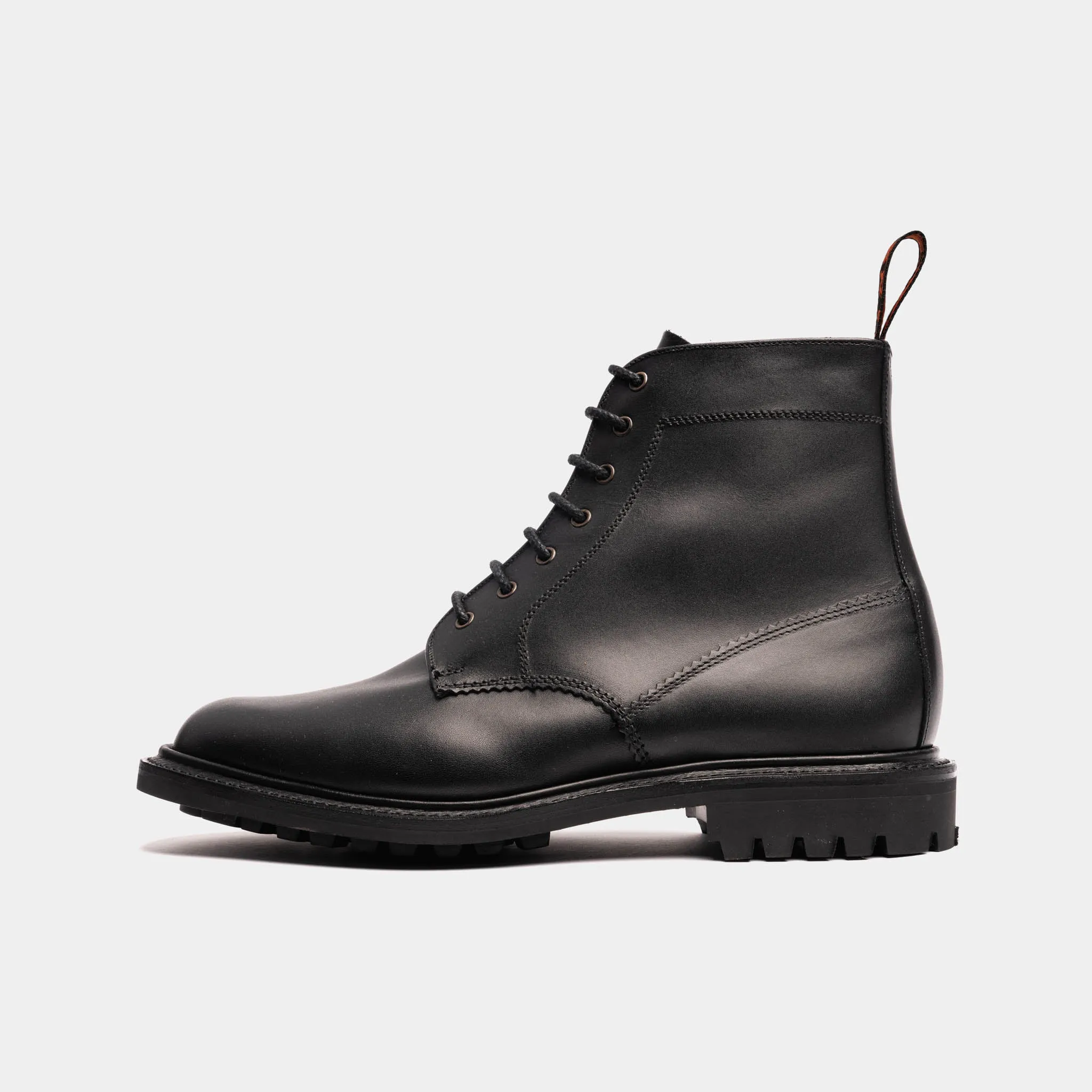 Sharp Everyday Style TIMPERLEY // BLACK
