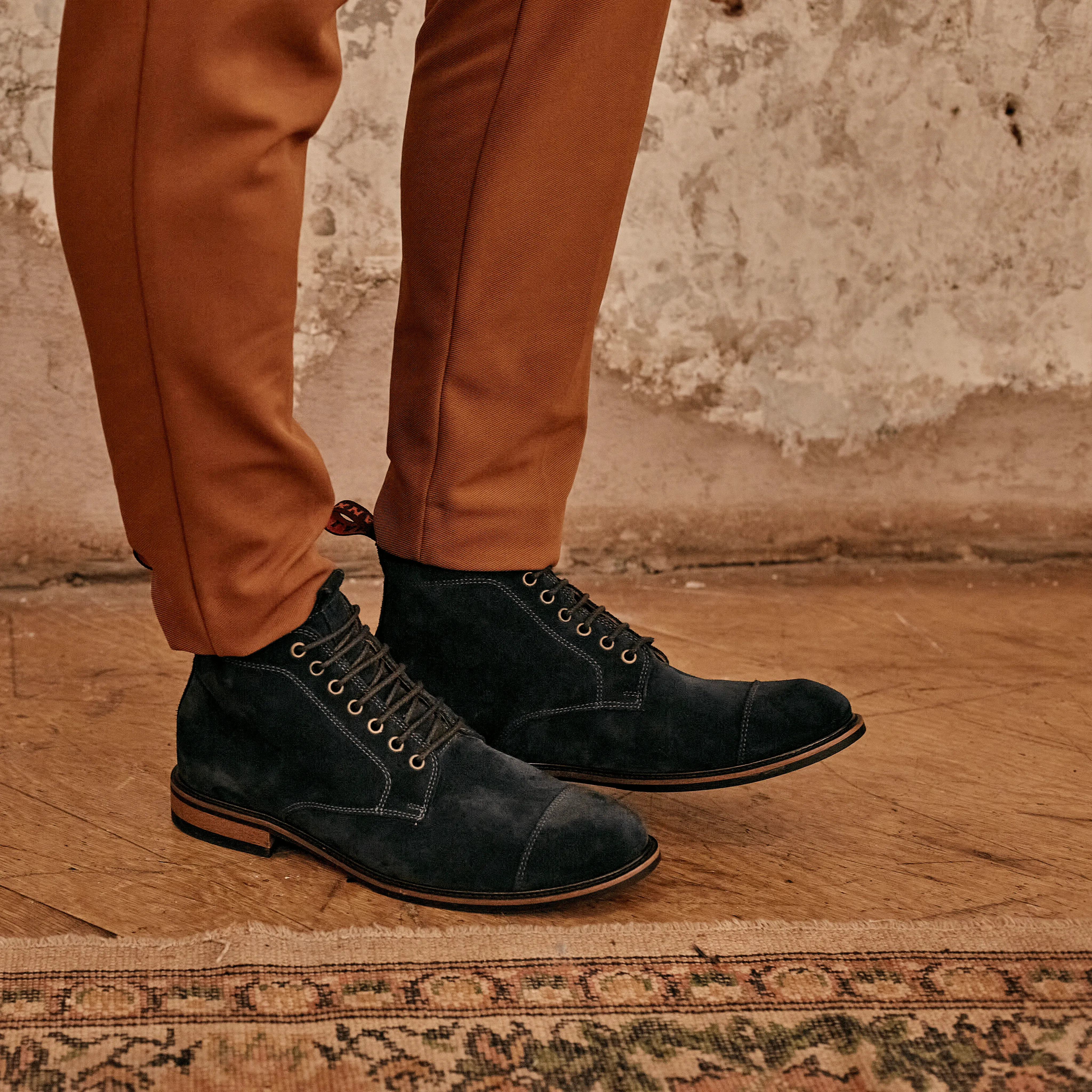 TASKER // DEEP Long Wear Smart Movement Shoes