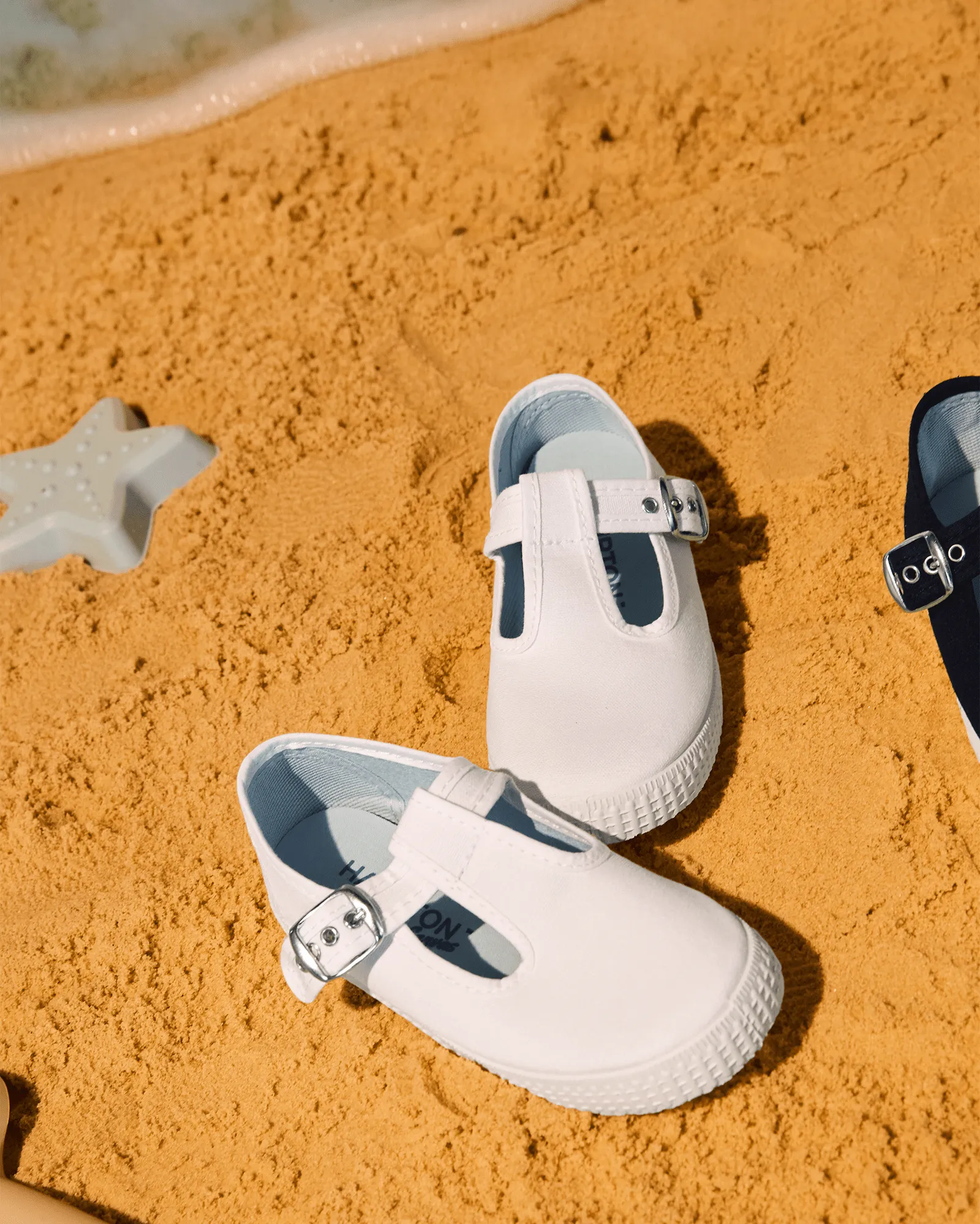 Hampton Canvas Nantucket Shoes in White Teen Trend Non Slip