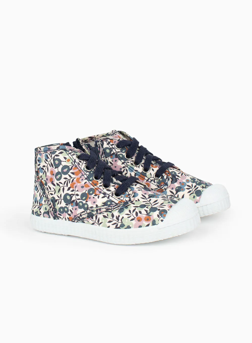 Comfort Upper Material Non-Slip Grip Hampton Canvas Chatham in Wiltshire