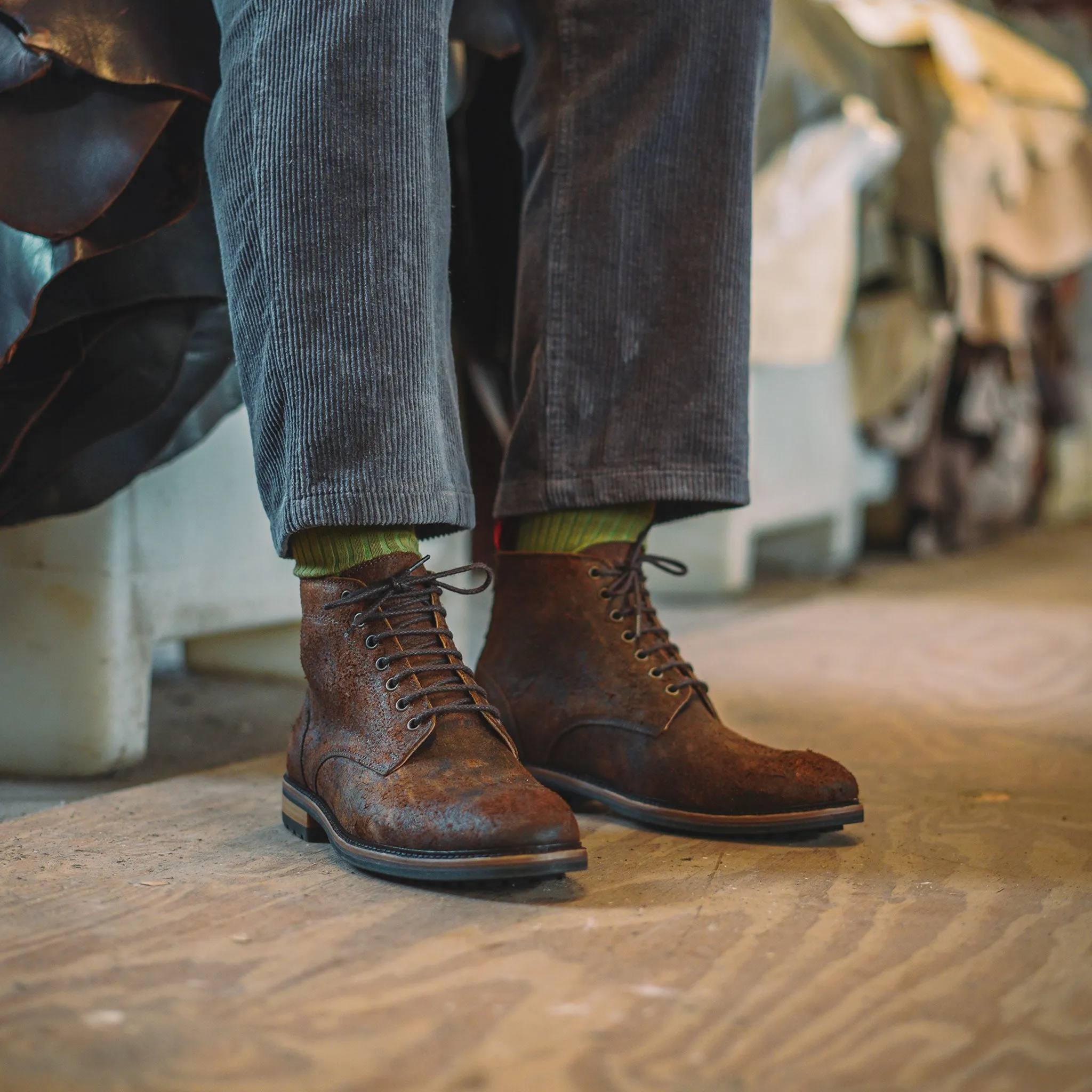 DUTTON // BRONZE BROWN Active Lifestyle Stylish Wear