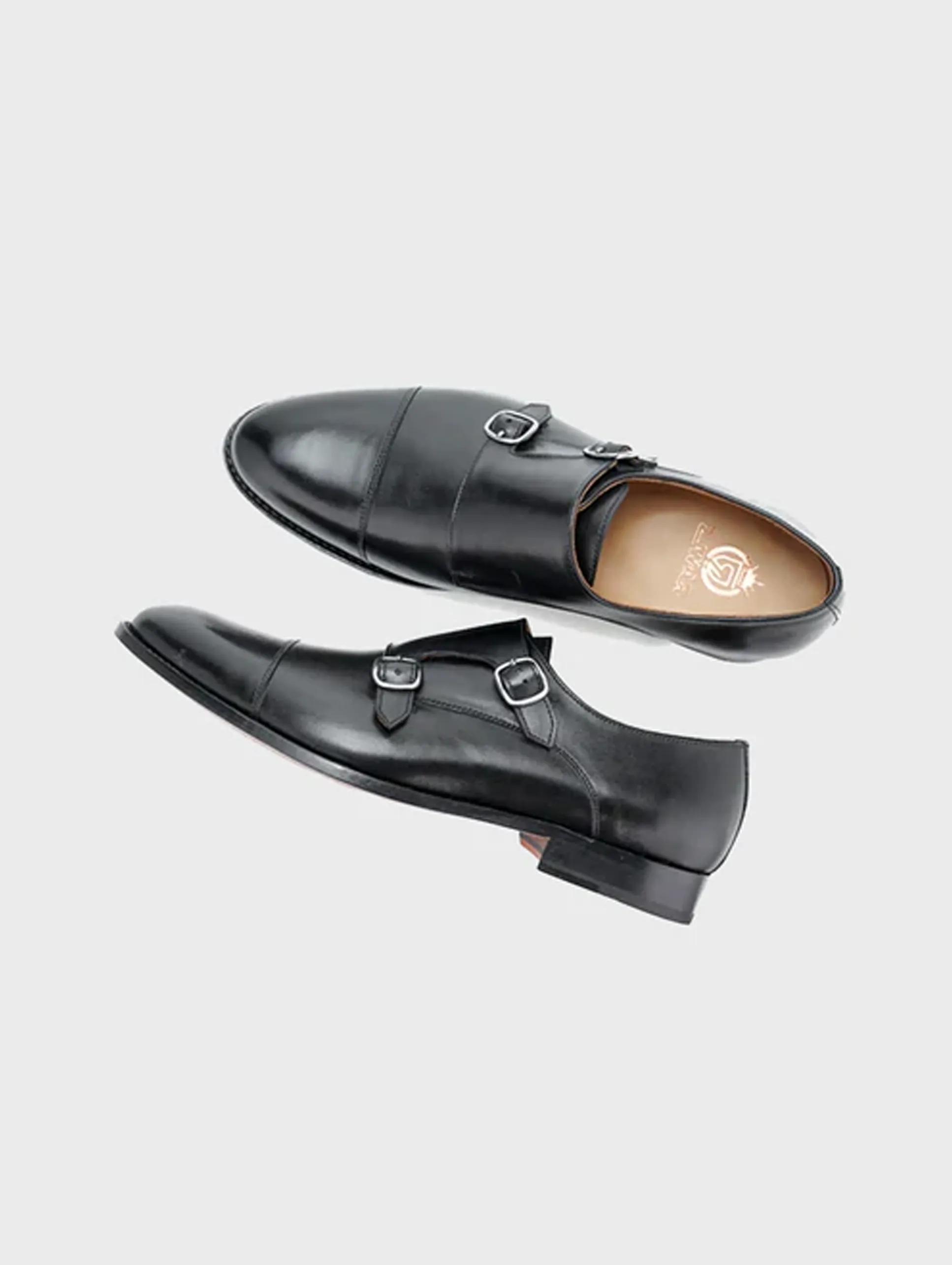 ARISTOCRAT DOUBLE MONKS - BLACK Shock Step Calm Shade