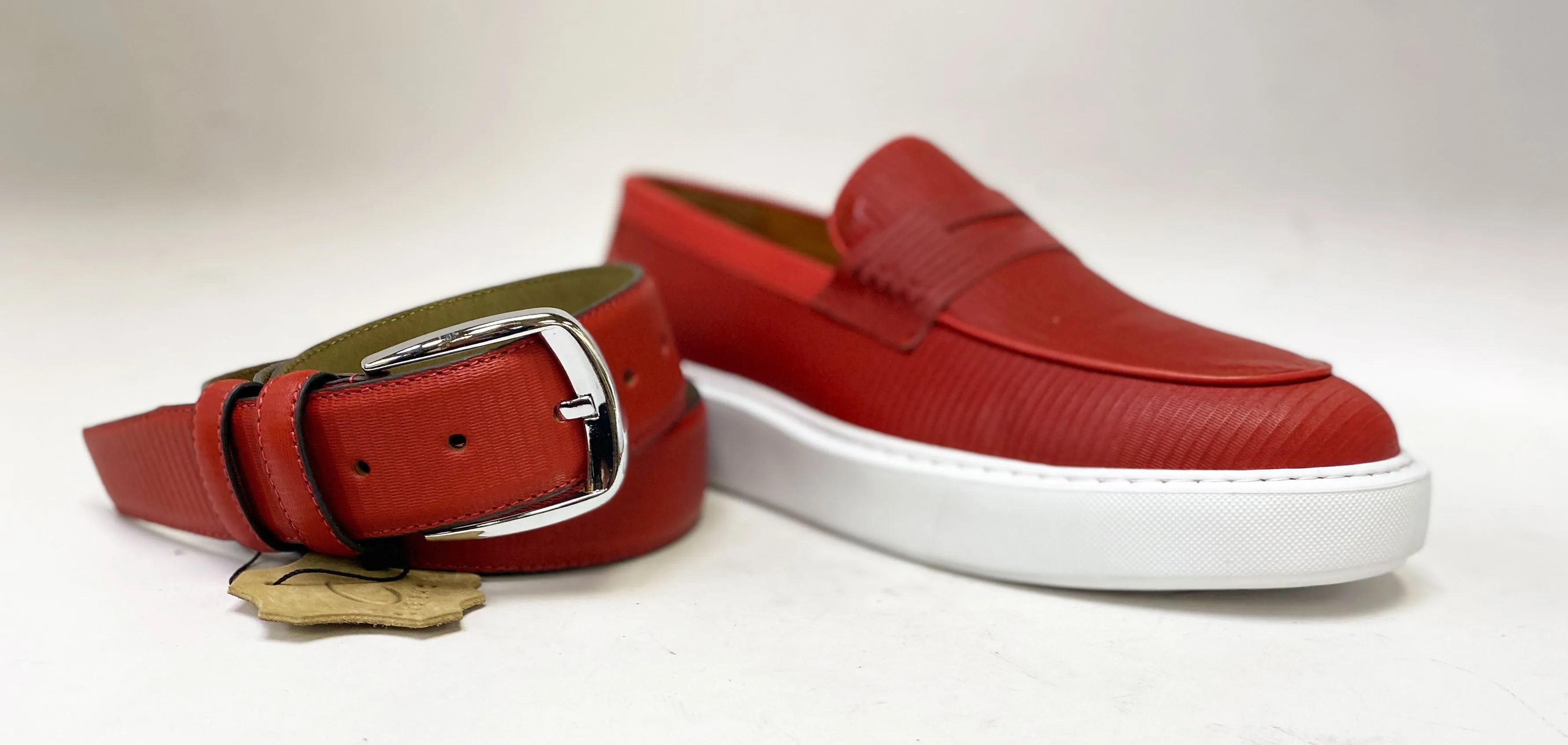 Match All Firm Ground Style: 811200-Red
