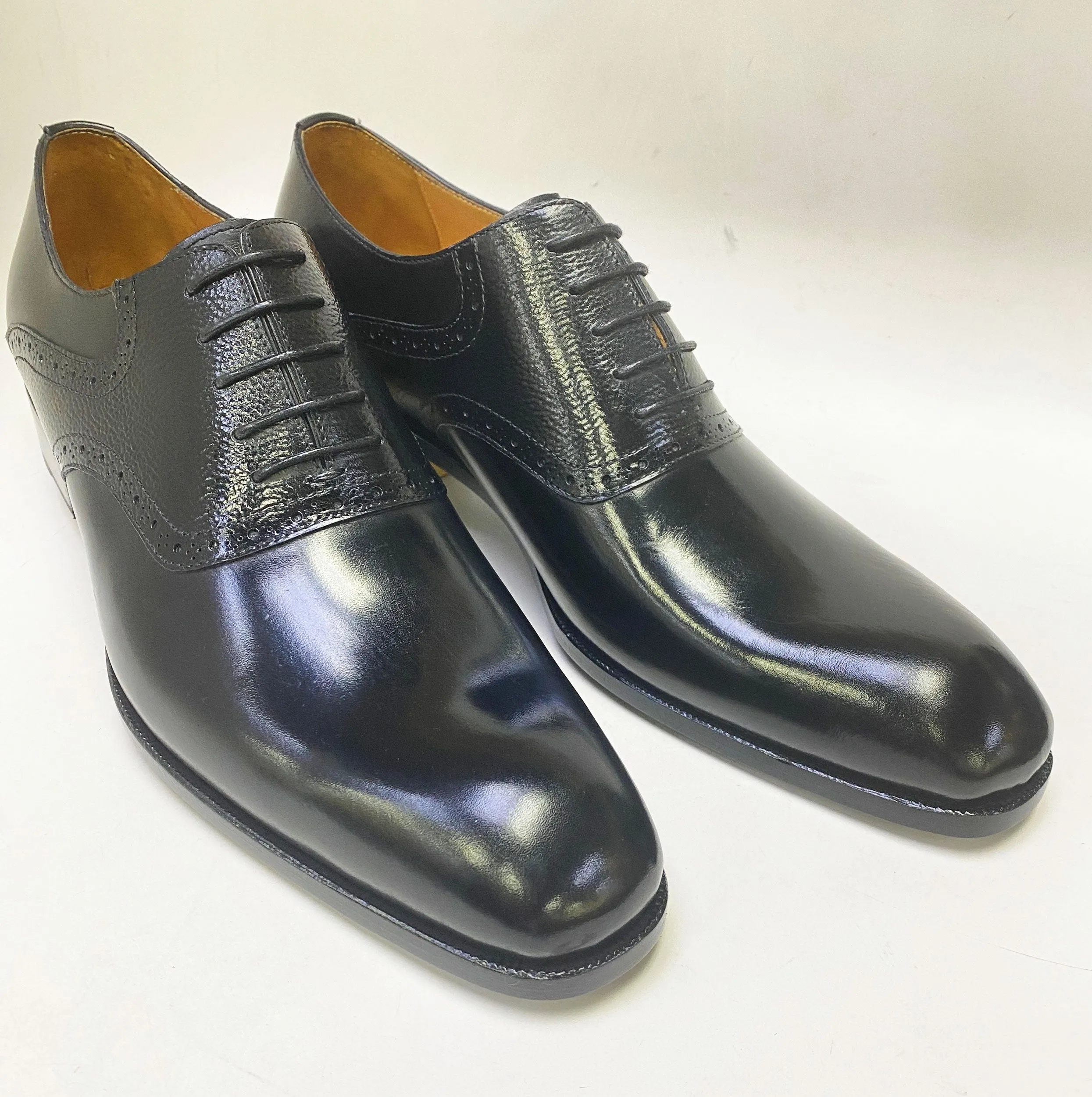 Style: 2024-1233-Black City Pace Air Dry
