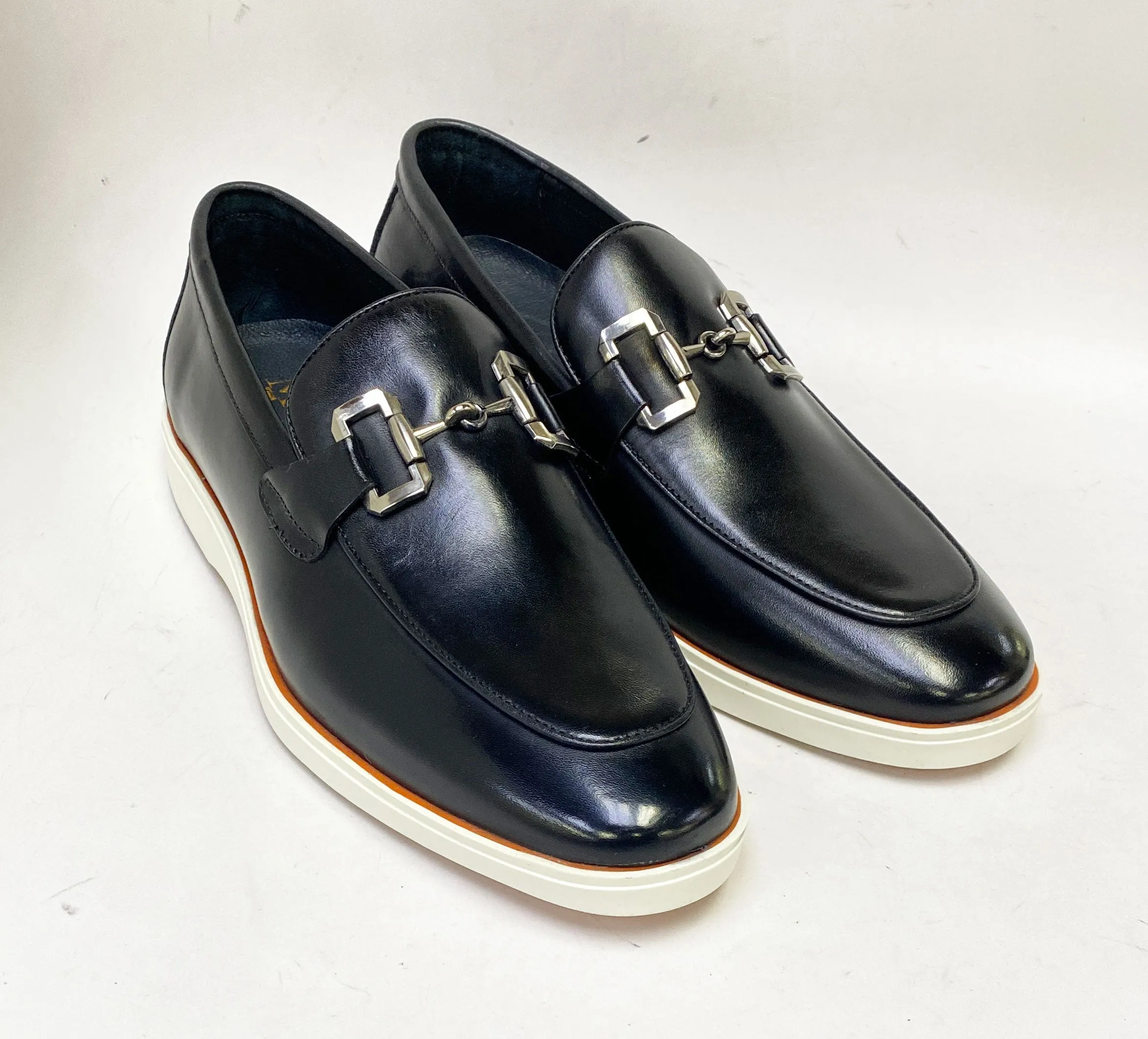 Style: 660-01-Black Sea Breeze