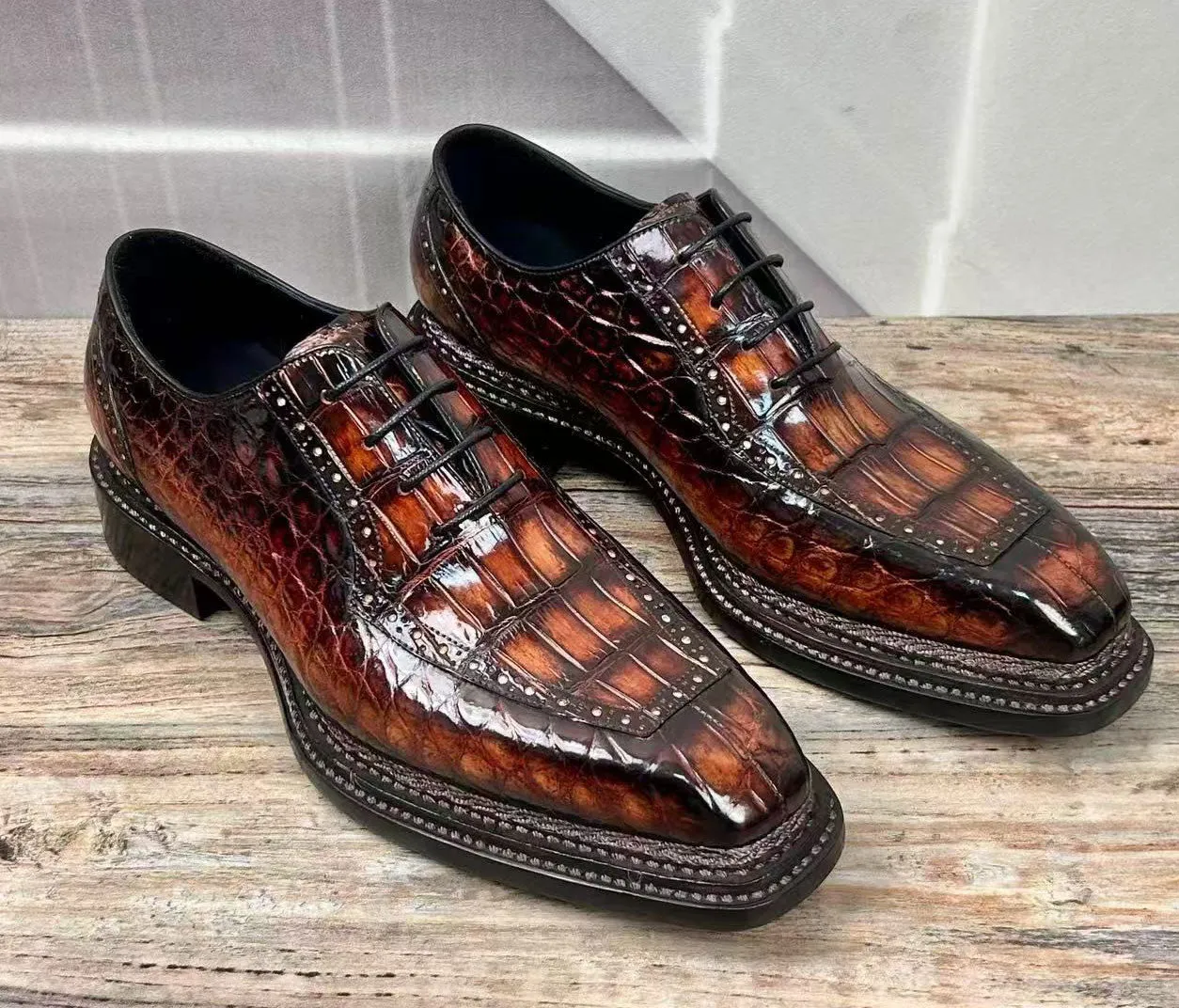 Style: Chancellor-Cognac lightweight fabric Secure fit