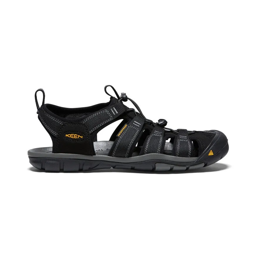 Outsole curvature encourages natural gait cycles Men's Clearwater CNX  |  Black/Gargoyle
