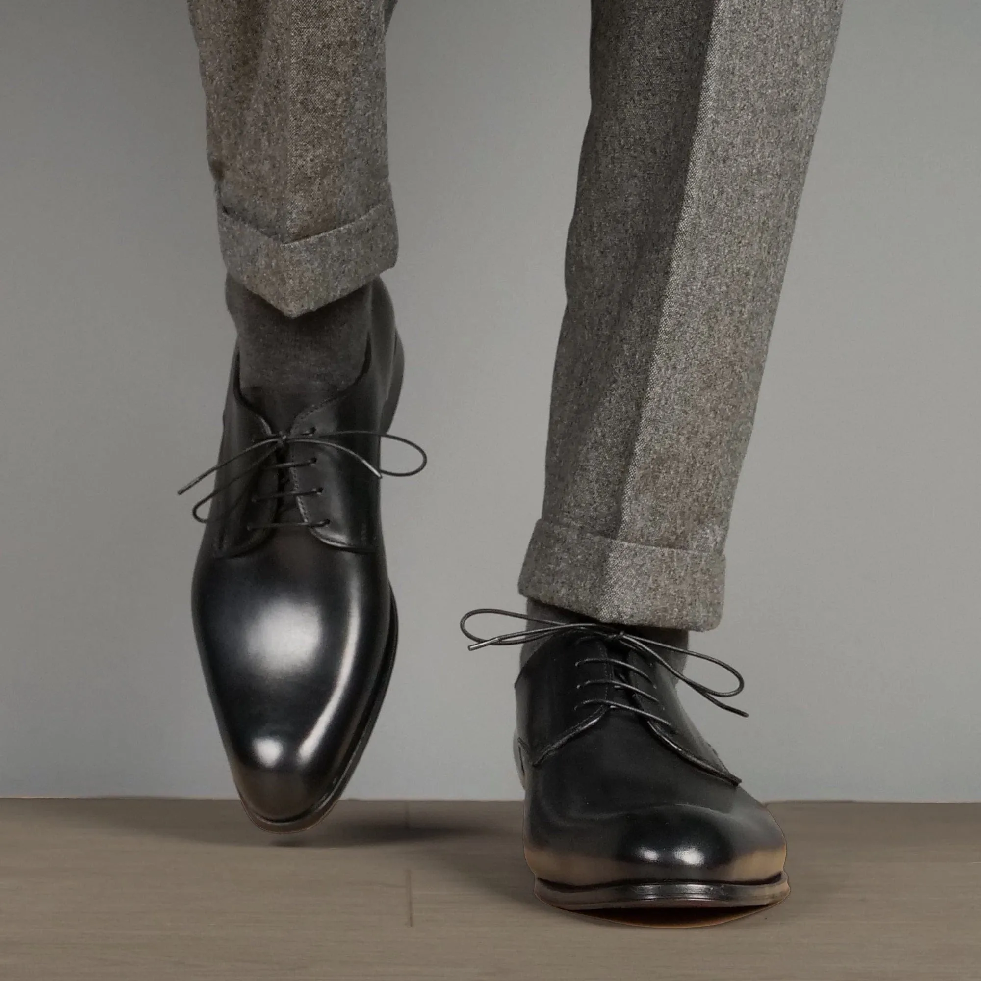 Work Chic Smooth Shape Brighton Derby Black