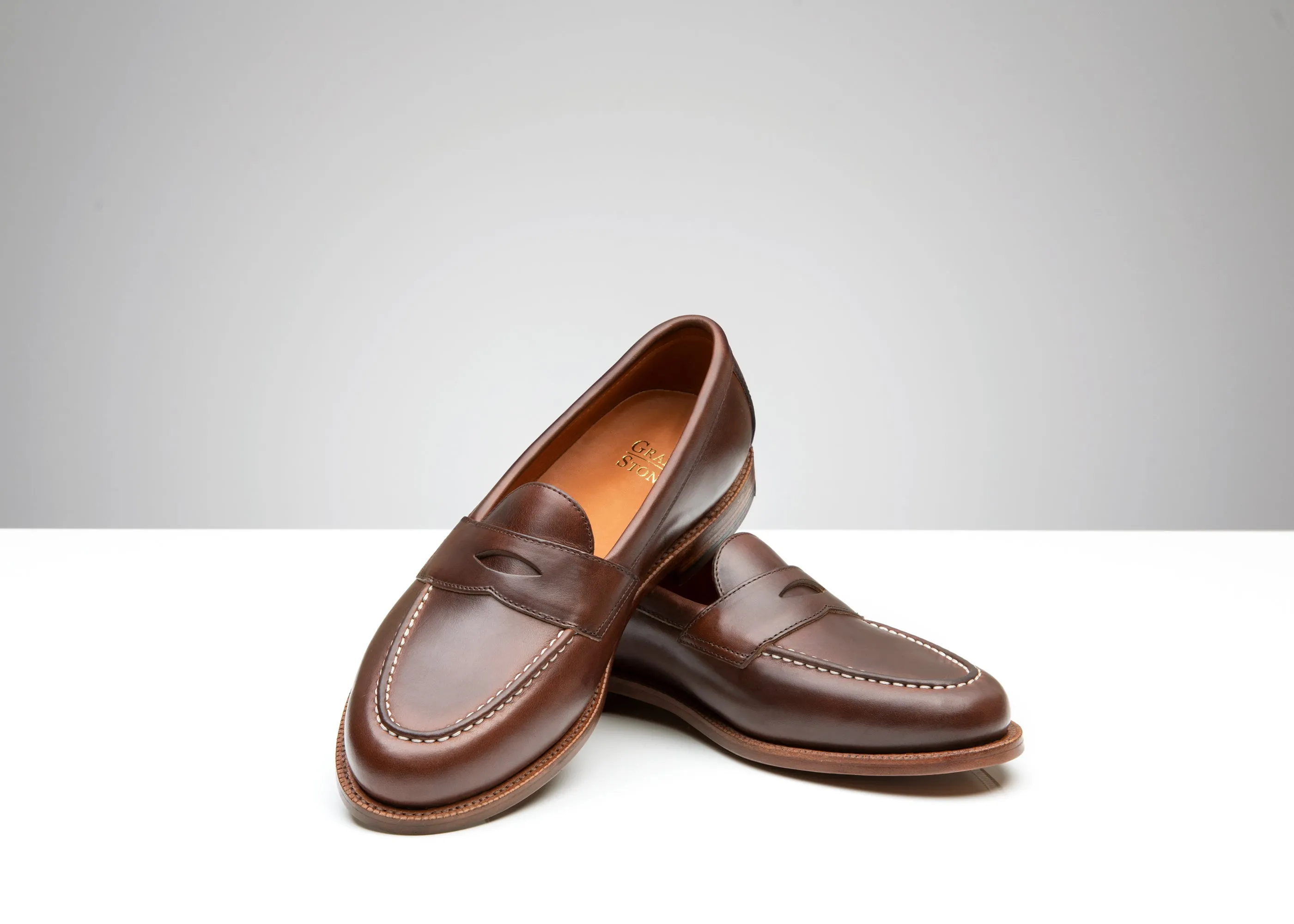 Traveler Penny Crimson Chromexcel Fashionable Slip-ons
