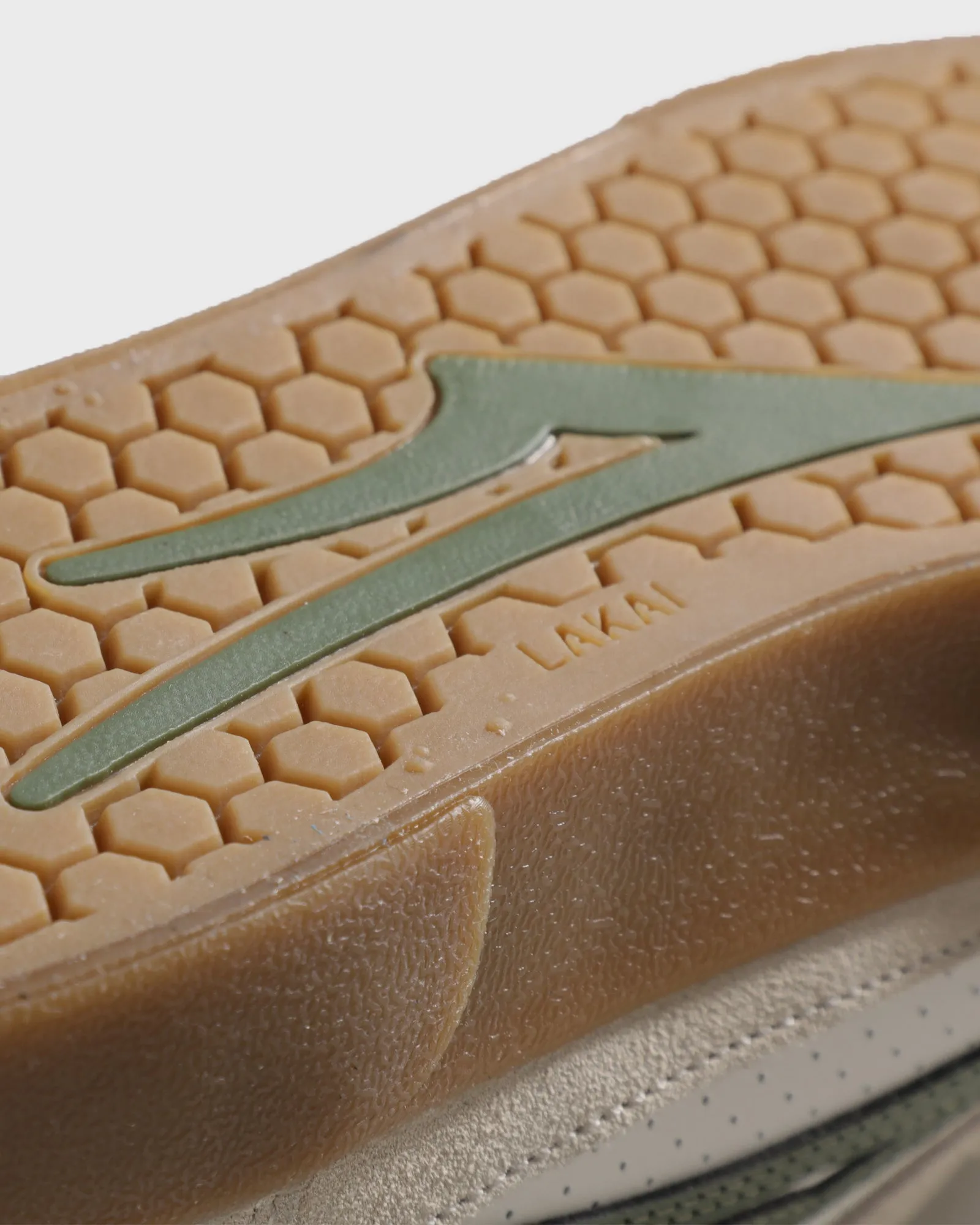 Star Shine Cambridge - Cream Suede
