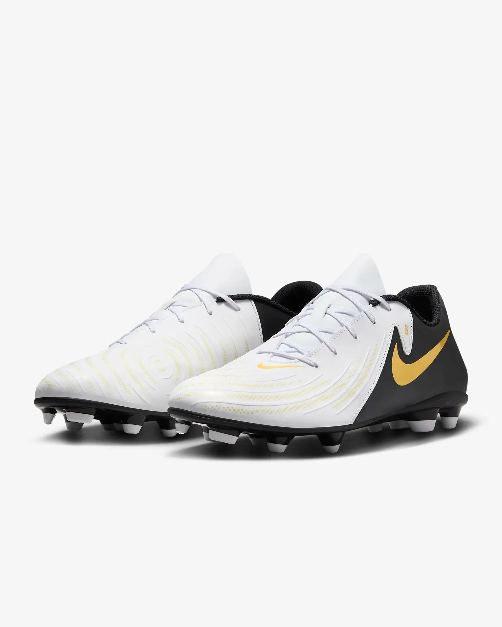 Phantom GX 2 Club MG Low-Top Soccer Shoes Competitive Edge home training