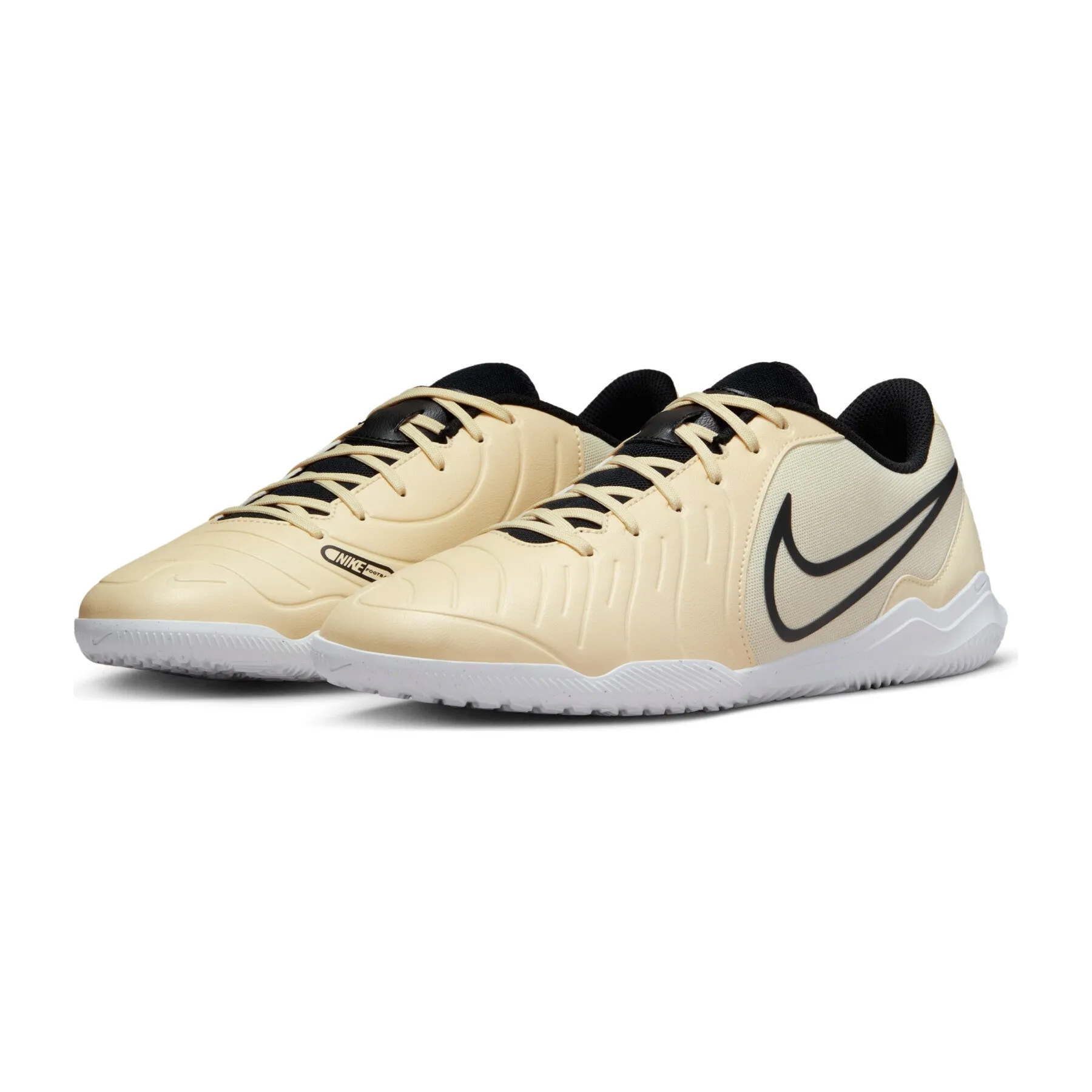 Legend 10 Club Ic Soccer Shoes Stretchable Material
