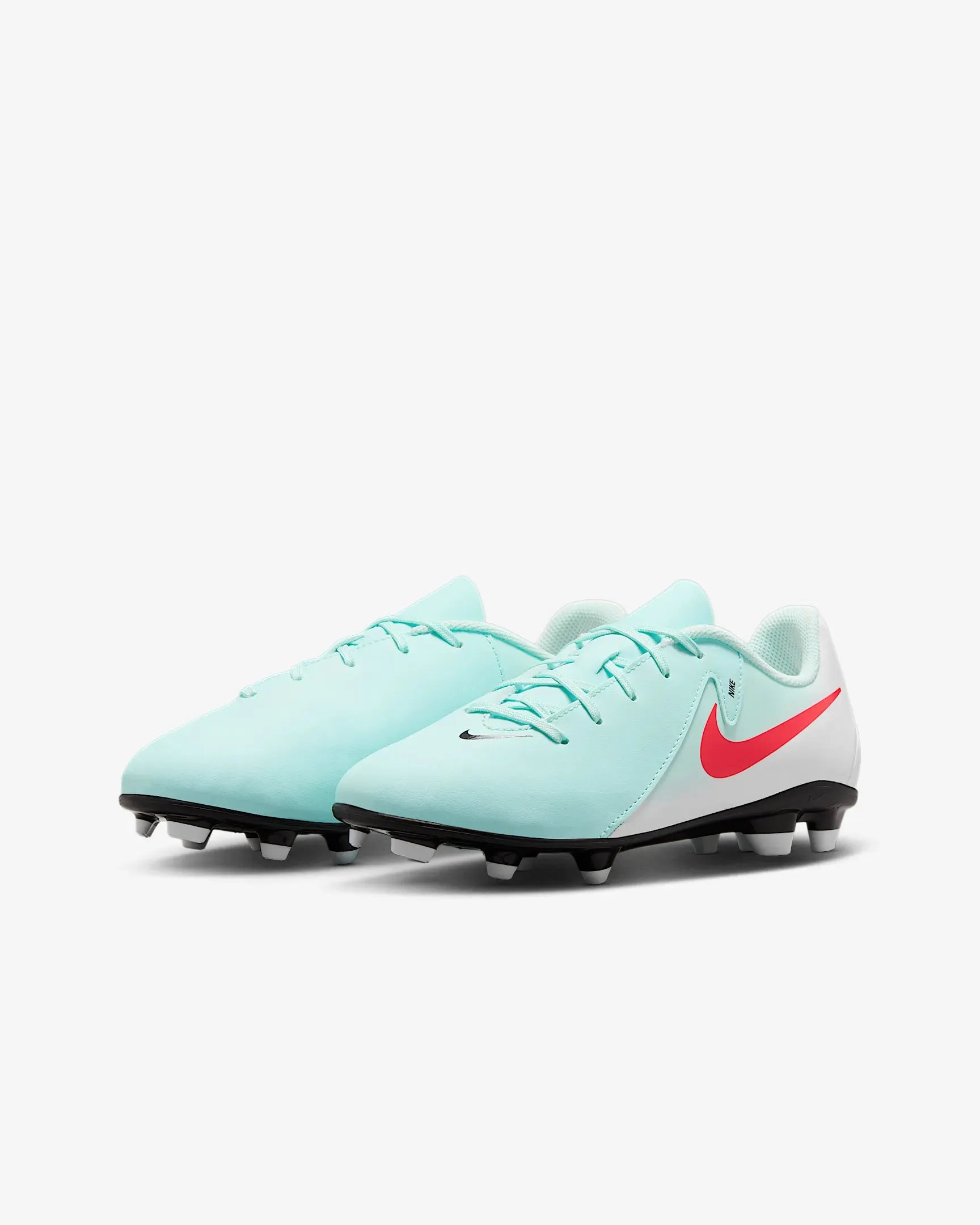 Natural Leather mild - weather shoes Jr. Phantom GX 2 Club Soccer Shoes
