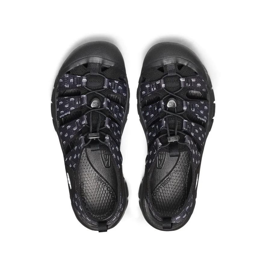 Men's Newport Retro Sandal x ??tudes Studio  |  Etudes Black Flex Point
