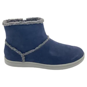 Clarks Step Glow Rose Navy Textile Boot (Women's) Arctic Adventure Ready