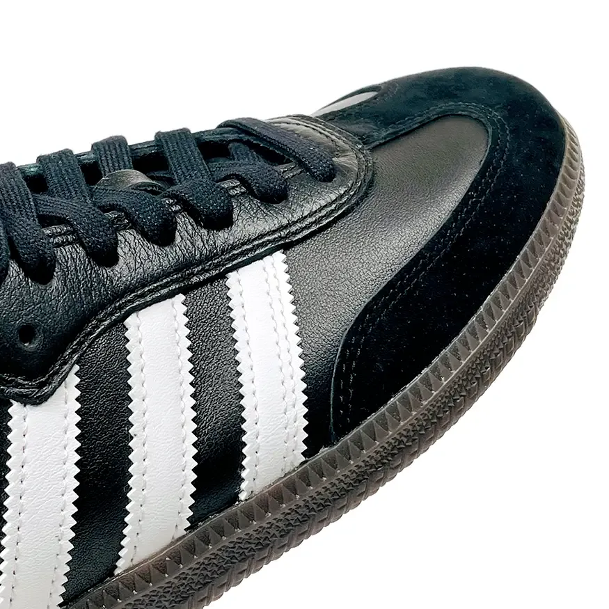 Adidas Skateboarding Samba ADV Shoe Grip Movement