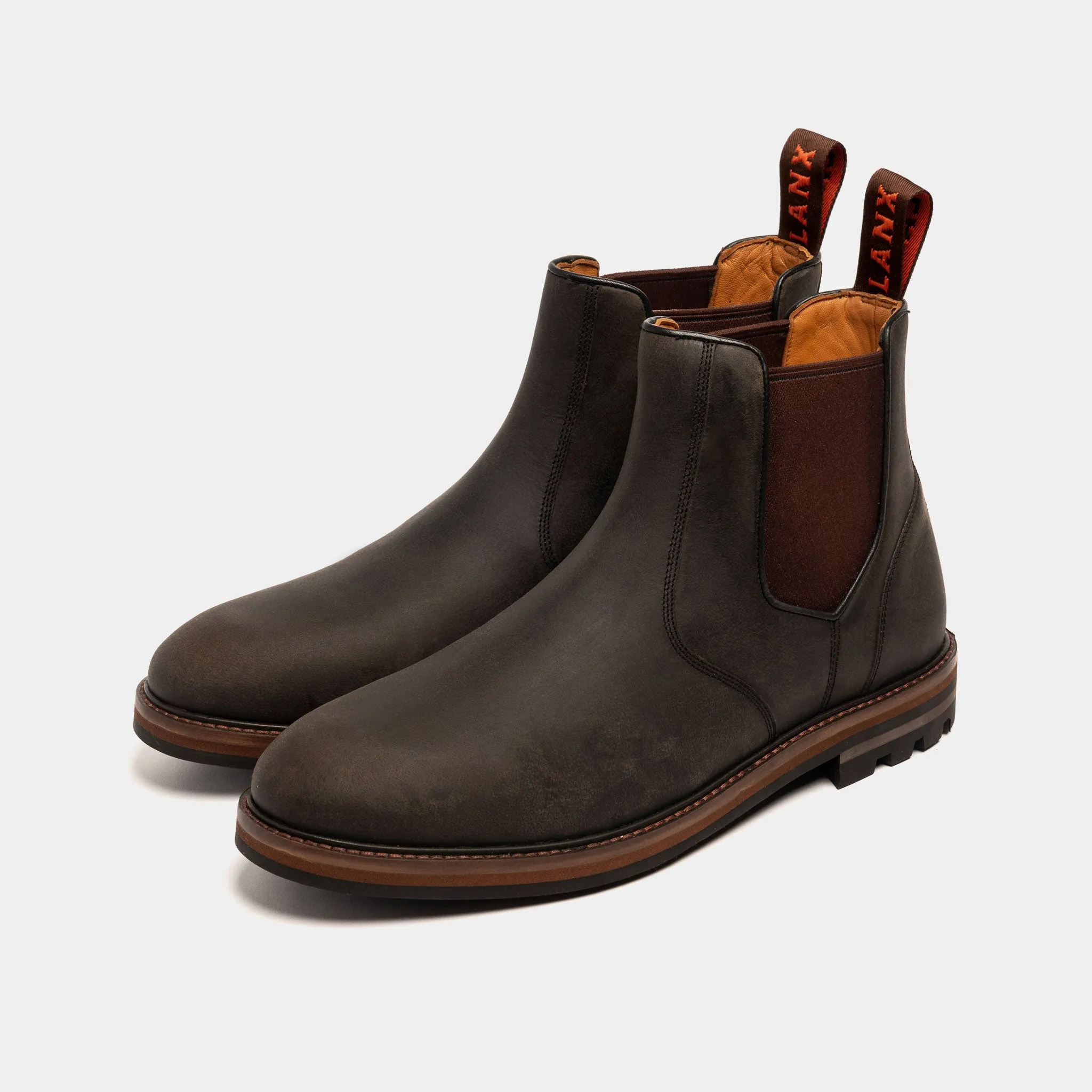 HOGHTON // DUSK Effortless Step