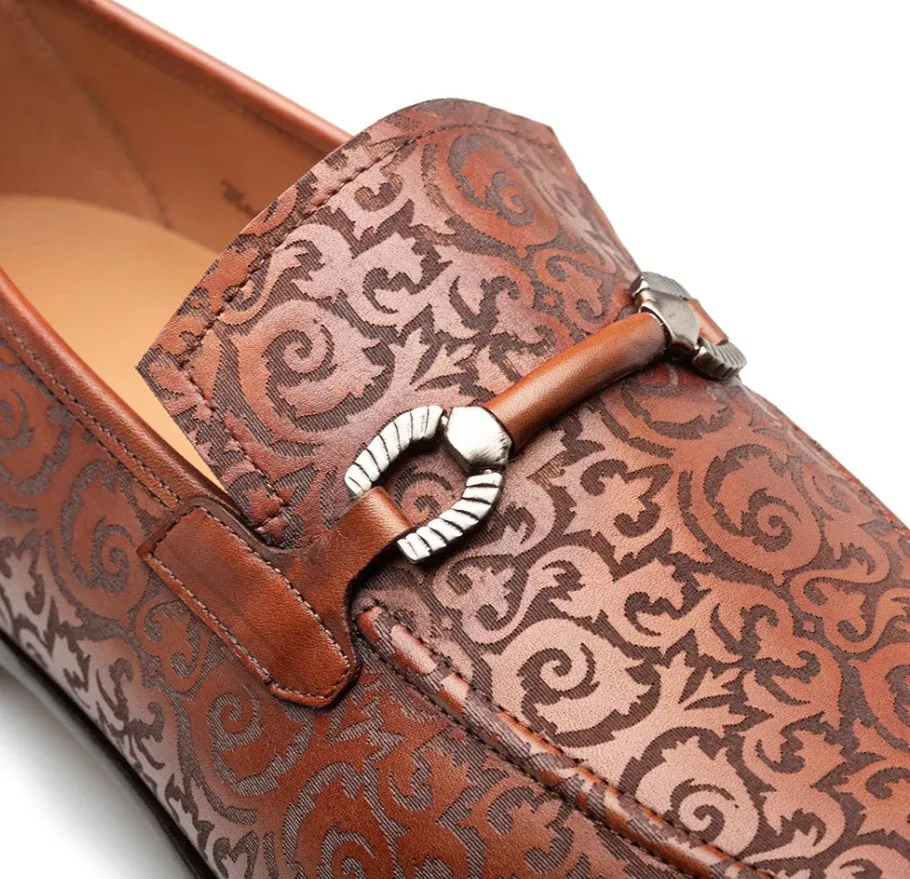 Style: Alcaraz Loafer Cognac Space Vibe