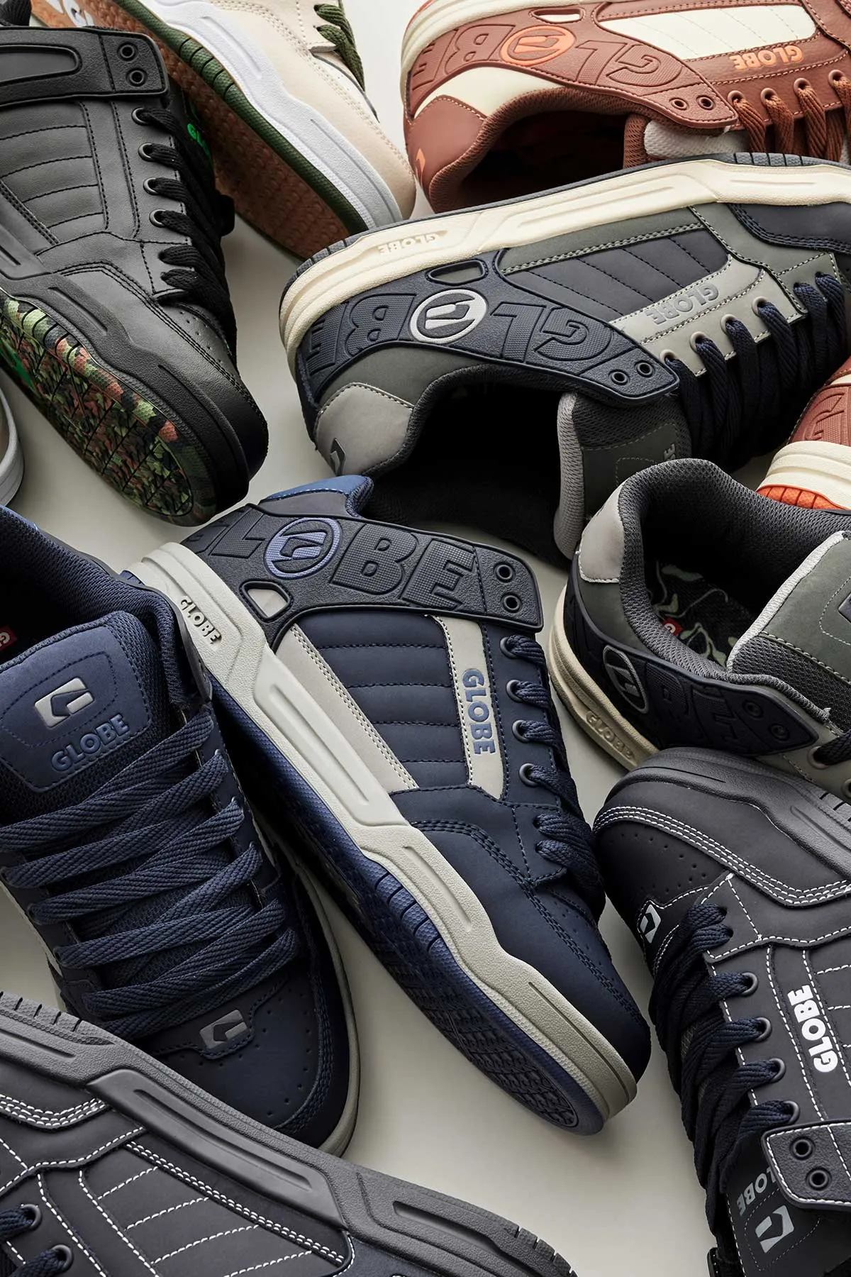 Tilt - Dark Shadow/Phantom - Shoes Tough Form Extreme Comfort