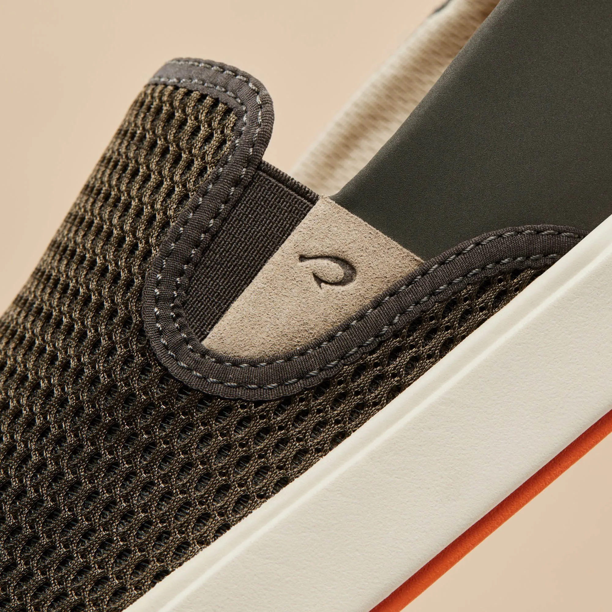 Lae??ahi - Kona Simple Movement Featherweight Comfort